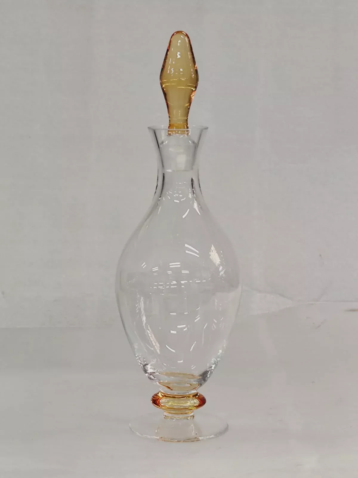 Footed Wine Decanter Amber Topper and Stem