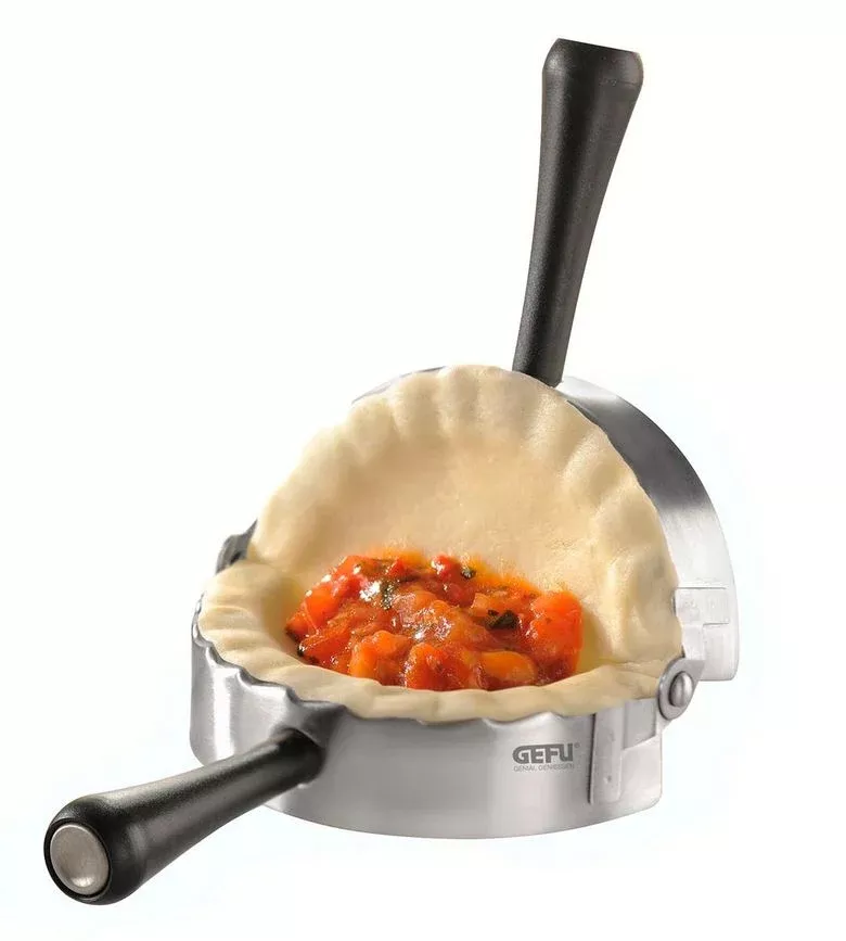 Gefu Ravioli / Pasta-case mould -Ravenna