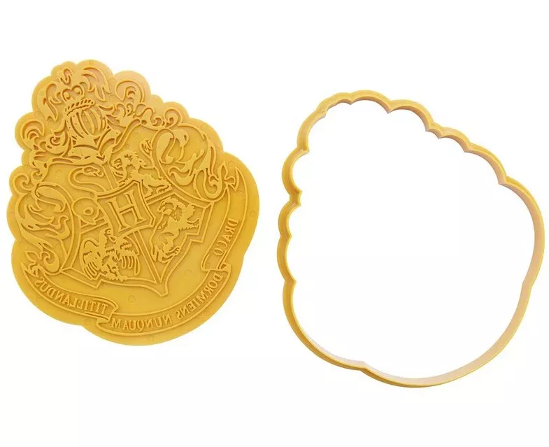 PME Cookie Cutter & Embosser, Harry Potter Hogwarts Crest