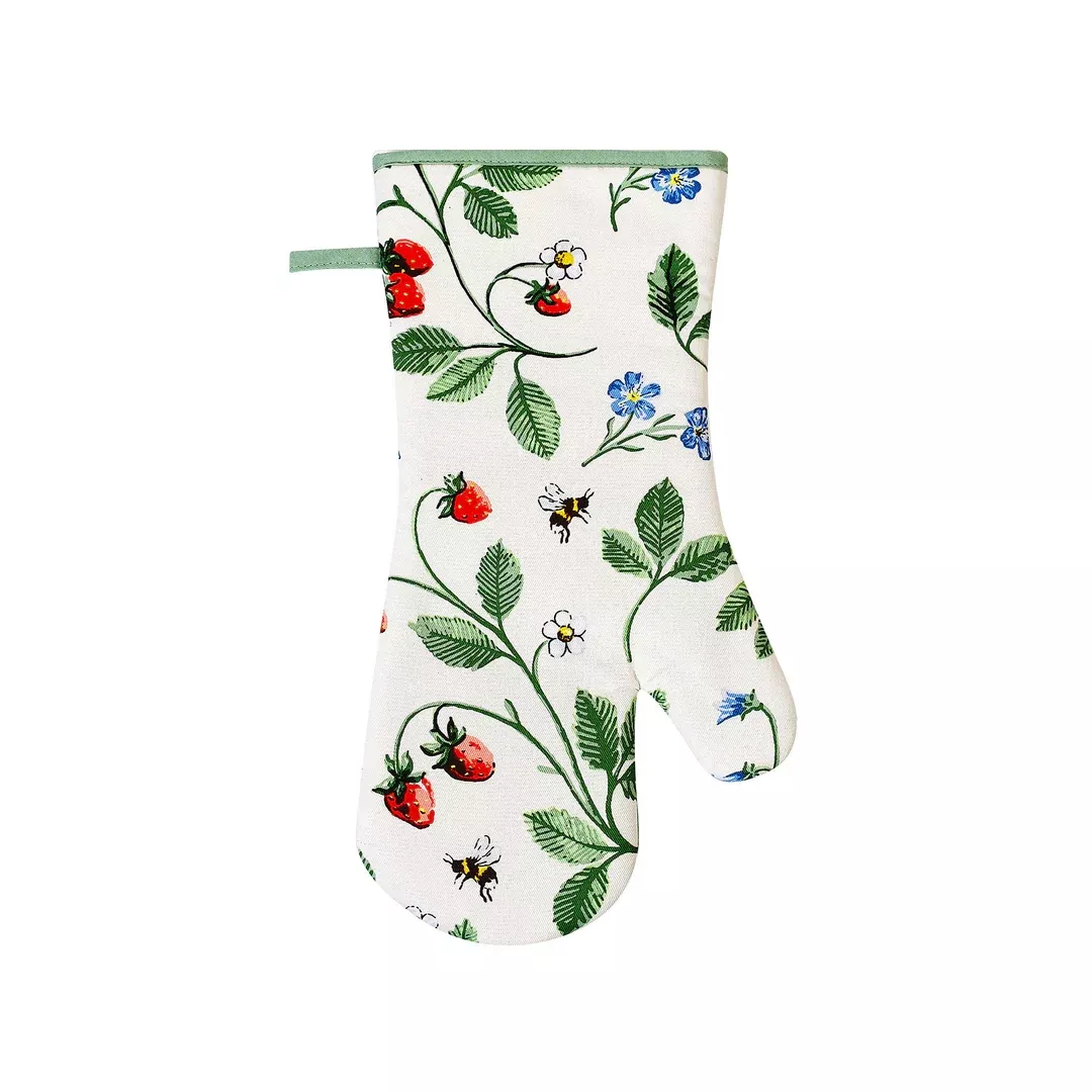 Ulster Weavers Gauntlet - Strawberry Patch